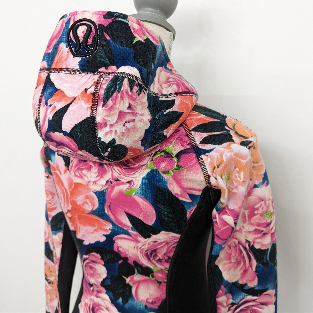 Rare Lululemon Secret Garden Vintage Pink Hoodie - Picture 8 of 13